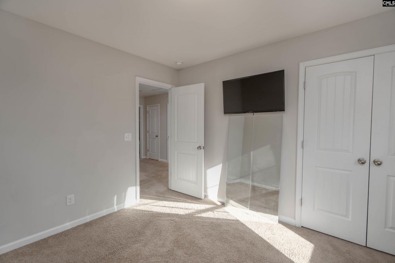 715 Equinox Lane Photo 22