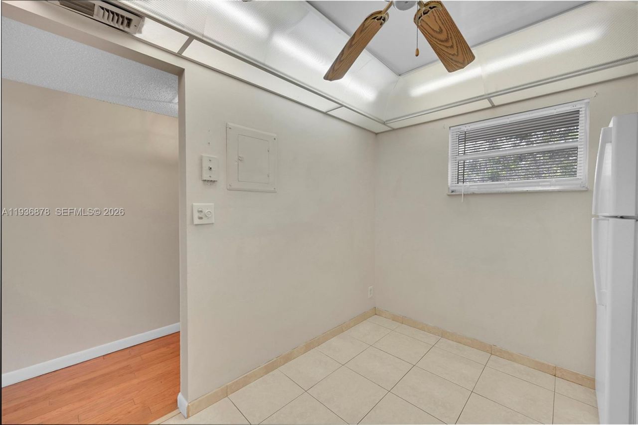 1100 NW 87th Ave, Unit 401, Coral Springs, FL 33071 Photo