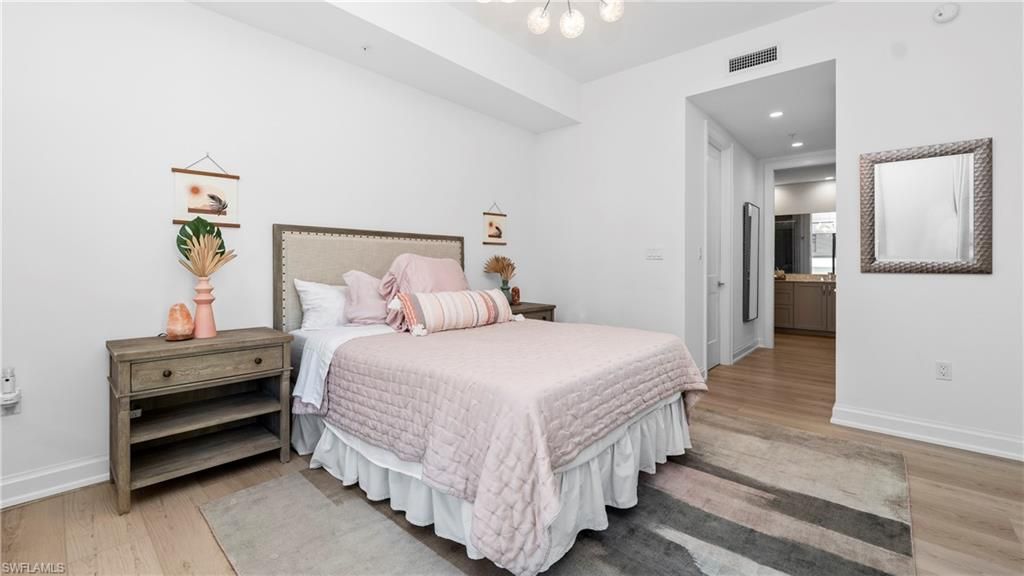 1111 Central Ave, Unit 207, Naples, FL 34102 Photo