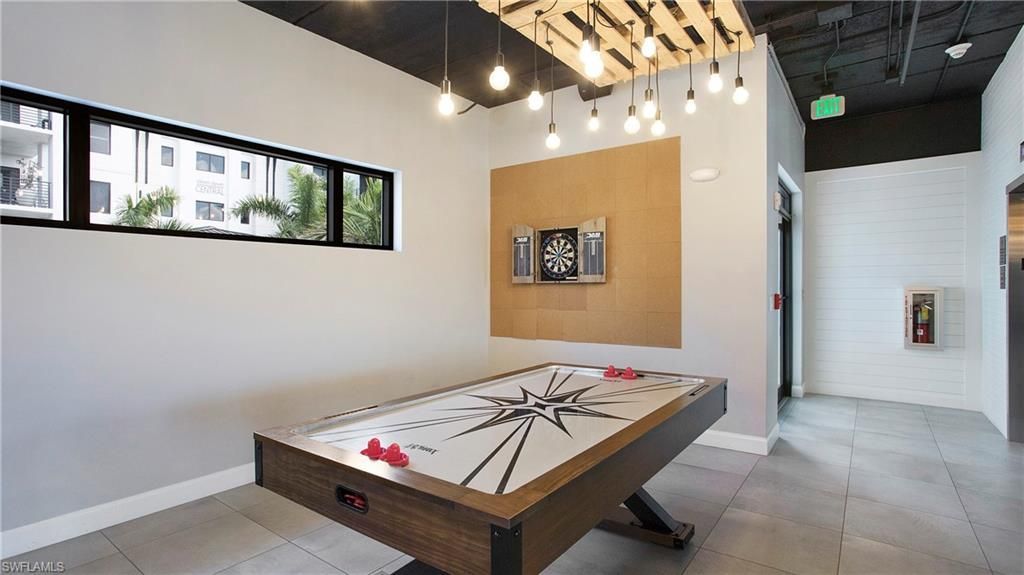 1111 Central Ave, Unit 207, Naples, FL 34102 Photo