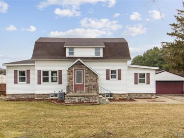 12895 E Washington Road, Reese Vlg, MI 48757