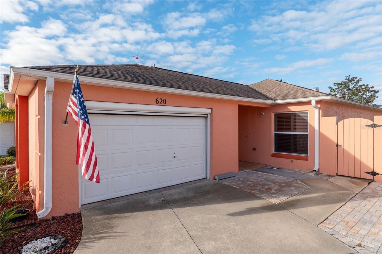 620 Nuevo Leon Lane, The Villages, FL 32159