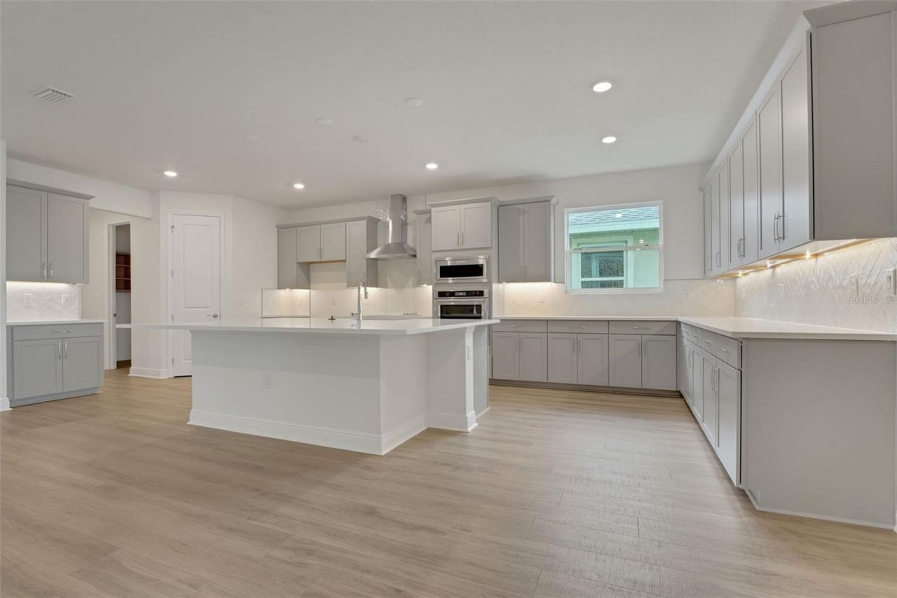 7450 Sea Manatee Street, Parrish, FL 34219 Photo