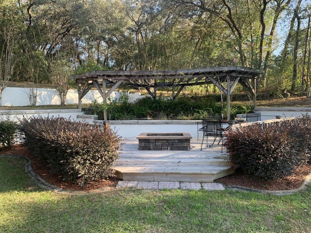 939 N New London Terrace, Inverness, FL 34453 Photo