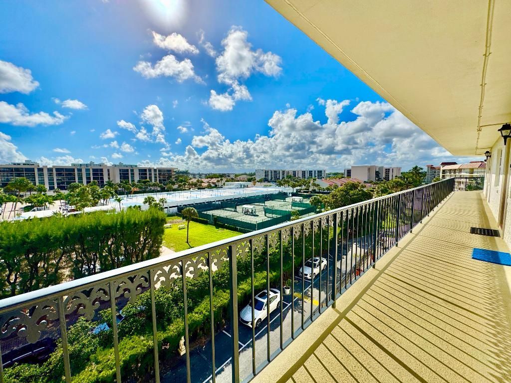 2871 N Ocean Boulevard, Unit D410, Boca Raton, FL 33431 Photo
