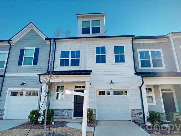 9512 Munsing Drive, Unit 165, Charlotte, NC 28269
