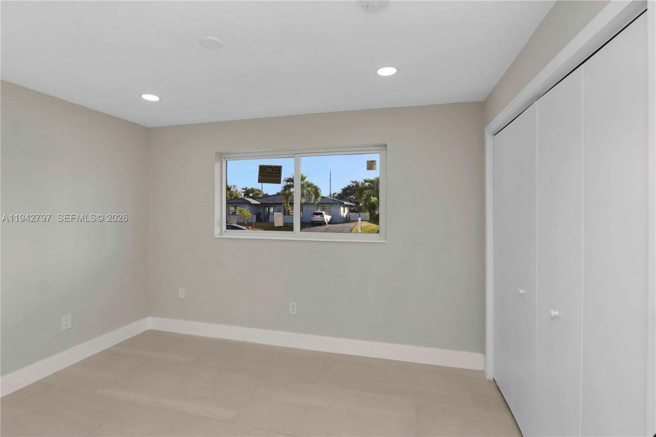 16232 SW 107th Ct, Miami, FL 33157 Photo