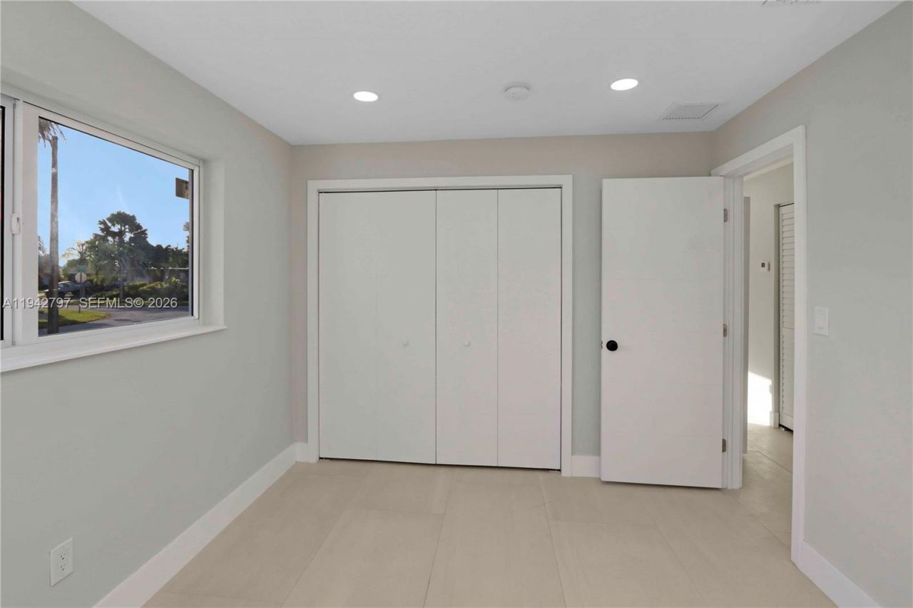 16232 SW 107th Ct, Miami, FL 33157 Photo