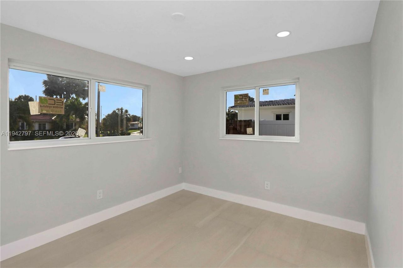 16232 SW 107th Ct, Miami, FL 33157 Photo