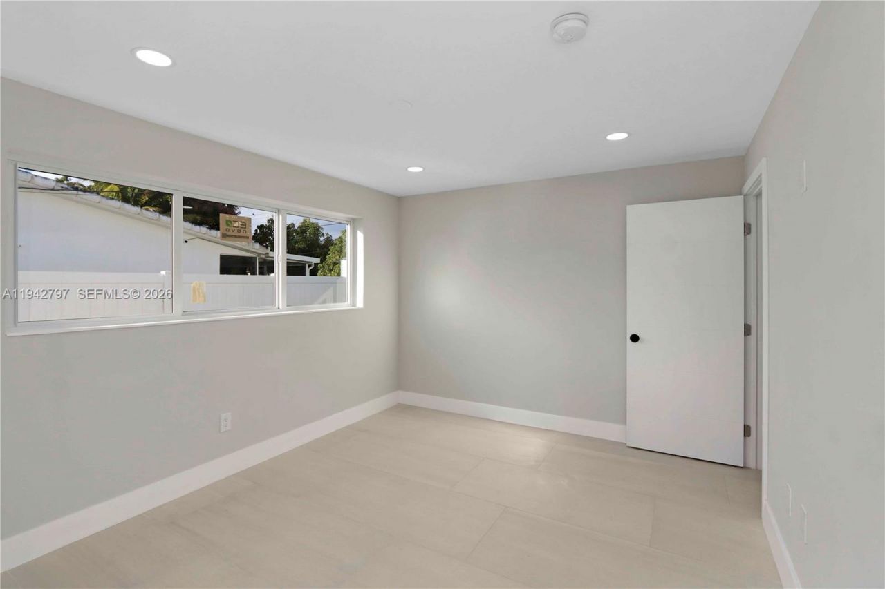 16232 SW 107th Ct, Miami, FL 33157 Photo