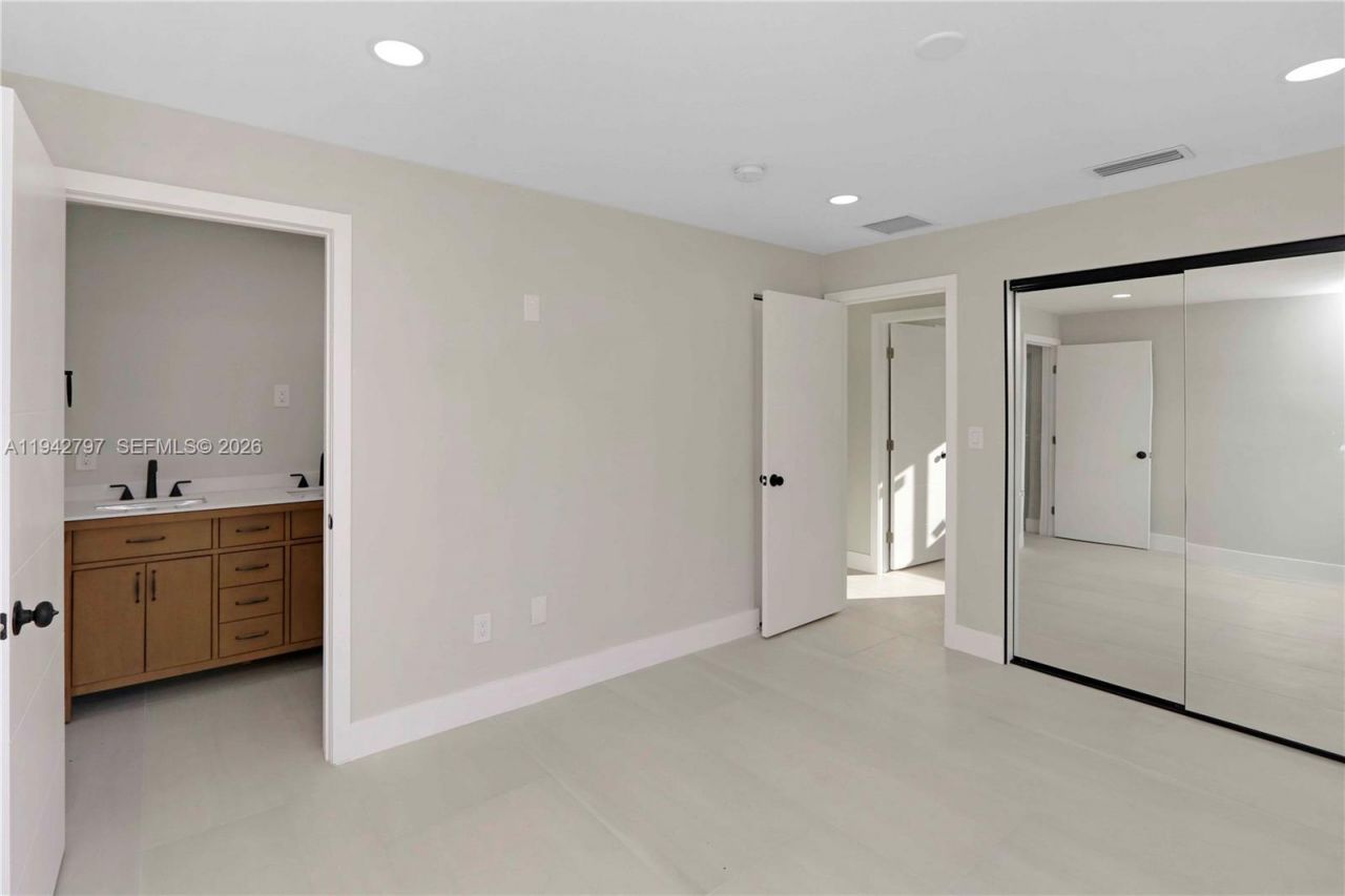 16232 SW 107th Ct, Miami, FL 33157 Photo