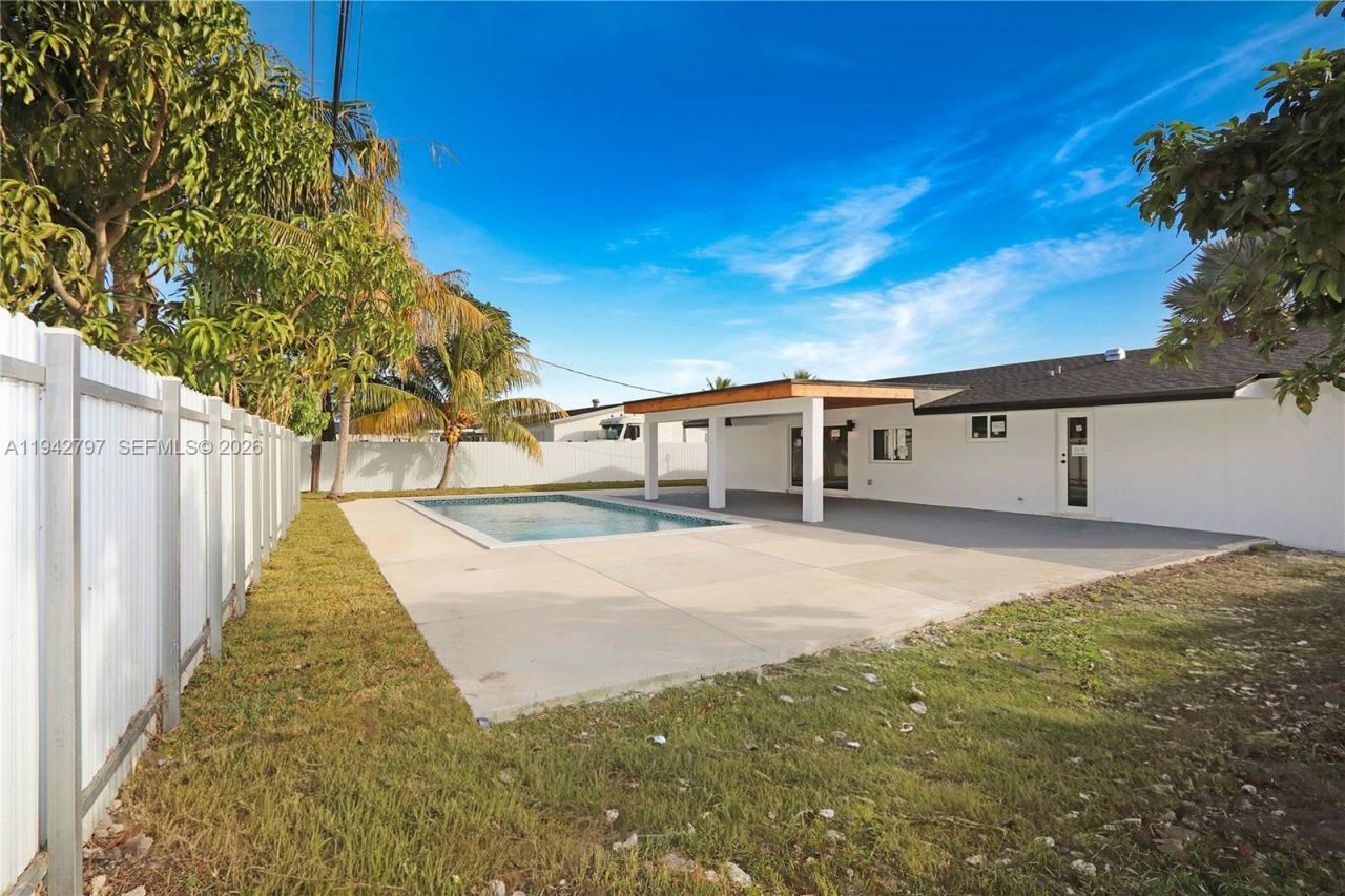 16232 SW 107th Ct, Miami, FL 33157 Photo