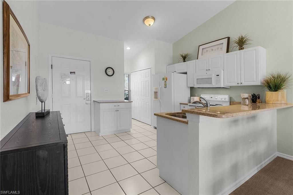 7870 Mahogany Run Ln, Unit 1724, Naples, FL 34113 Photo