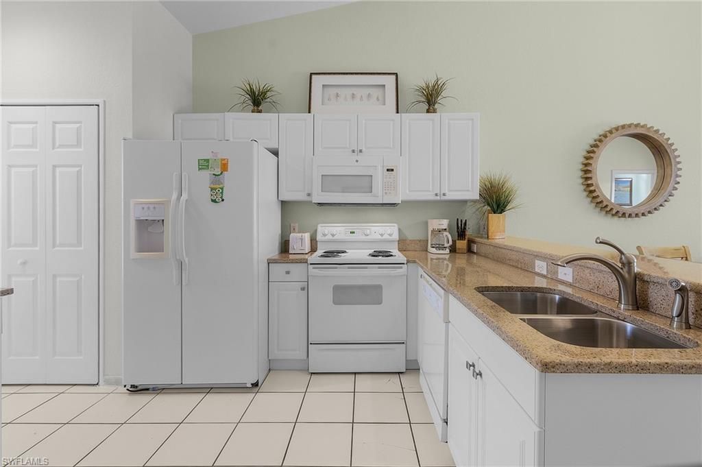 7870 Mahogany Run Ln, Unit 1724, Naples, FL 34113 Photo
