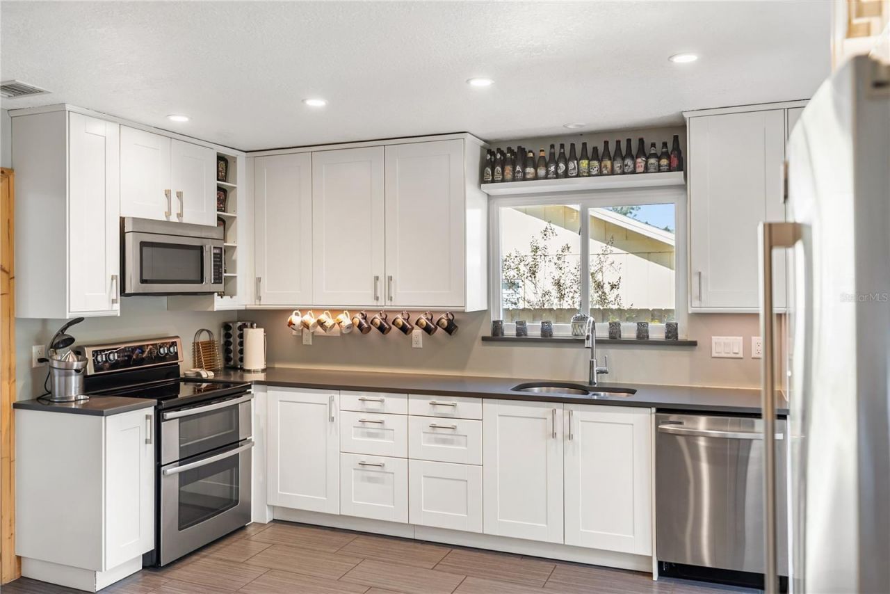 5482 Beneva Woods Circle, Sarasota, FL 34233 Photo