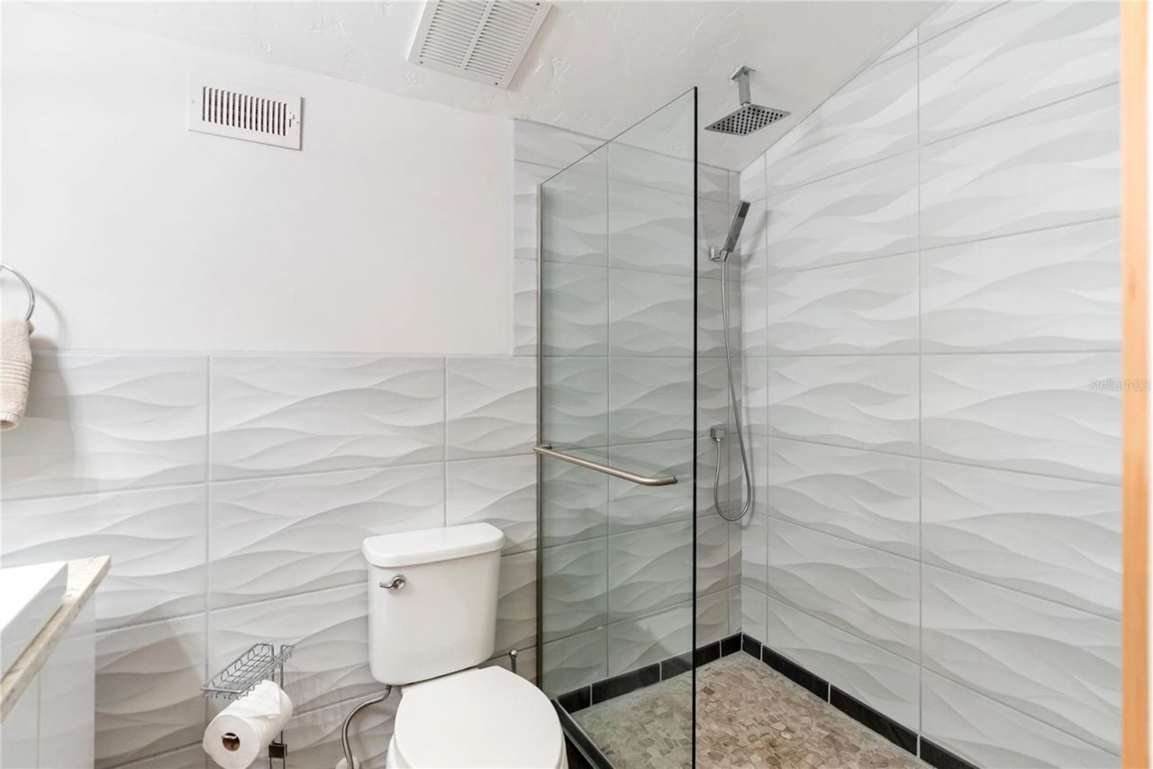 5482 Beneva Woods Circle, Sarasota, FL 34233 Photo