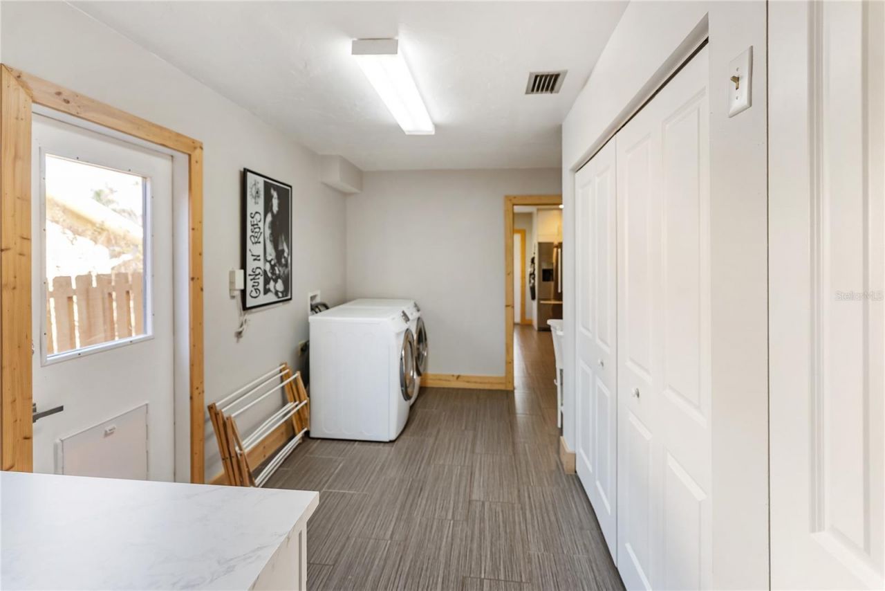 5482 Beneva Woods Circle, Sarasota, FL 34233 Photo