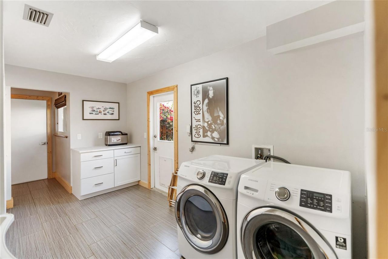 5482 Beneva Woods Circle, Sarasota, FL 34233 Photo