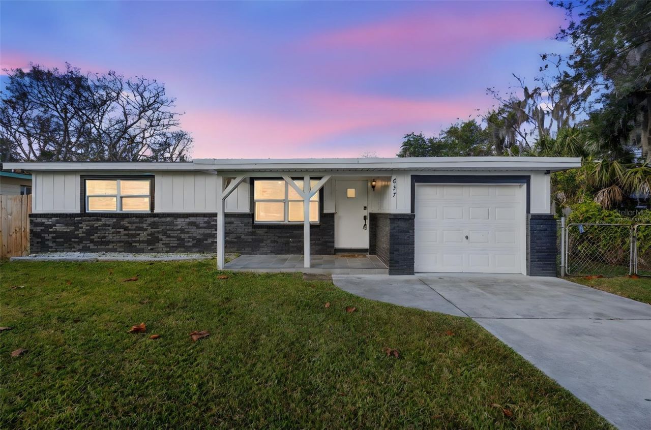 637 Ash Avenue, Daytona Beach, FL 32117 Main Photo