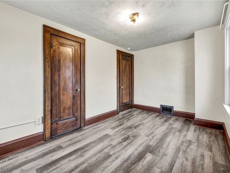 36 W Wilbeth Road, Akron, OH 44301 Photo 17