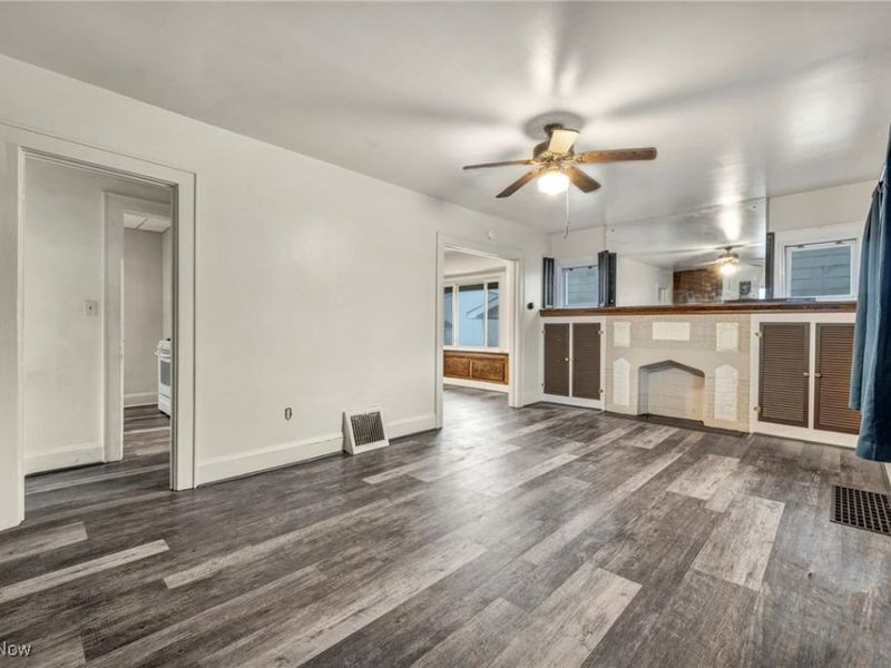 36 W Wilbeth Road, Akron, OH 44301 Photo 7