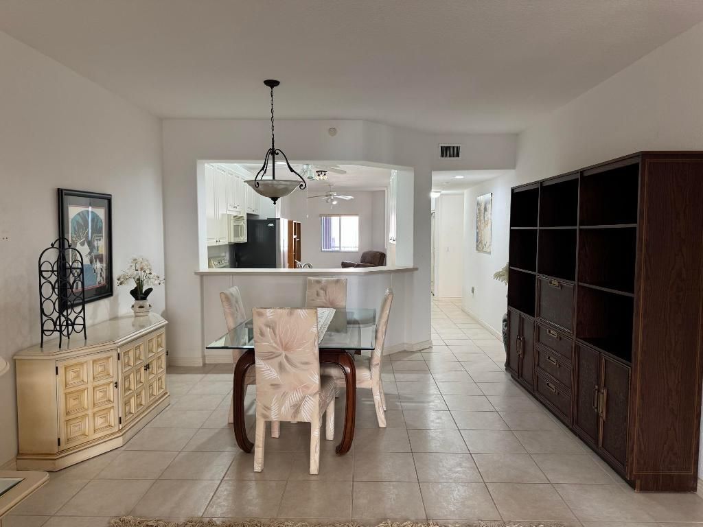 7715 Southampton Terrace, Unit 405, Tamarac, FL 33321 Photo