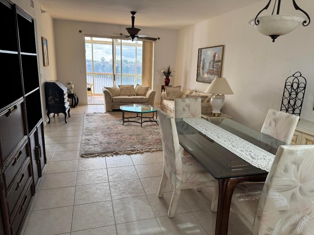 7715 Southampton Terrace, Unit 405, Tamarac, FL 33321 Photo