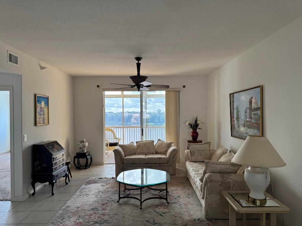 7715 Southampton Terrace, Unit 405, Tamarac, FL 33321 Photo