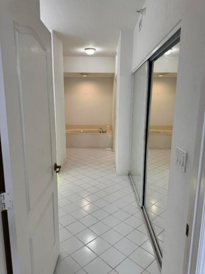 7715 Southampton Terrace, Unit 405, Tamarac, FL 33321 Photo