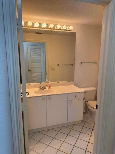 7715 Southampton Terrace, Unit 405, Tamarac, FL 33321 Photo