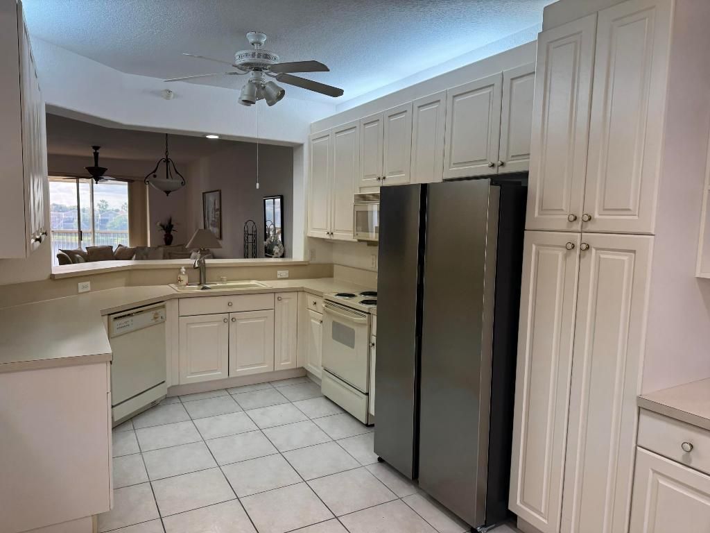 7715 Southampton Terrace, Unit 405, Tamarac, FL 33321 Photo