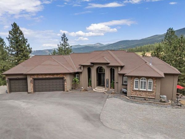 7105 S Saddle Ridge Ln, Spokane Valley, WA 99016