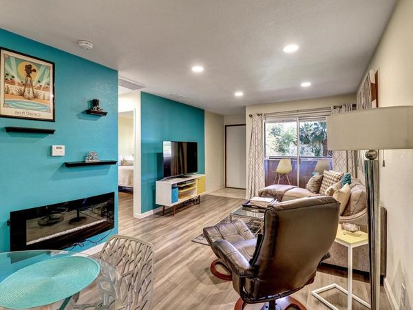 470 N Villa Court, Unit 208, Palm Springs, CA 92262