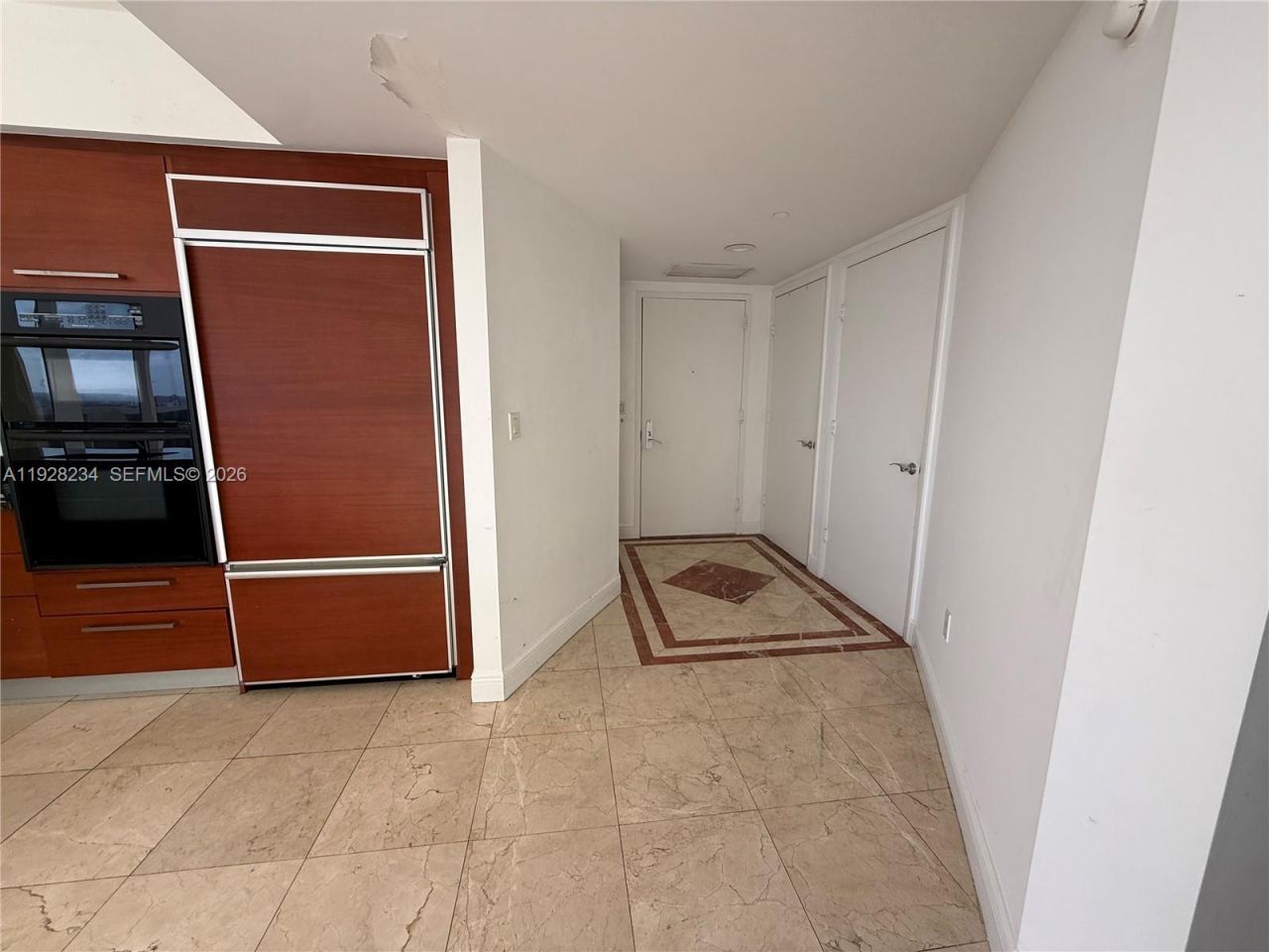 1830 S Ocean Dr, Unit 3006, Hallandale Beach, FL 33009 Photo