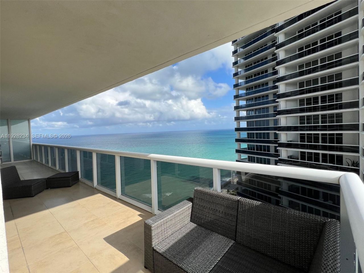 1830 S Ocean Dr, Unit 3006, Hallandale Beach, FL 33009 Photo