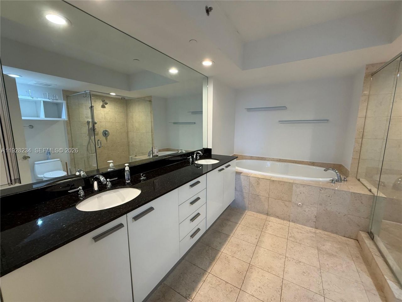 1830 S Ocean Dr, Unit 3006, Hallandale Beach, FL 33009 Photo