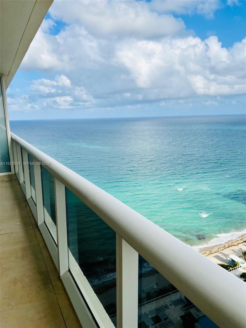 1830 S Ocean Dr, Unit 3006, Hallandale Beach, FL 33009 Photo