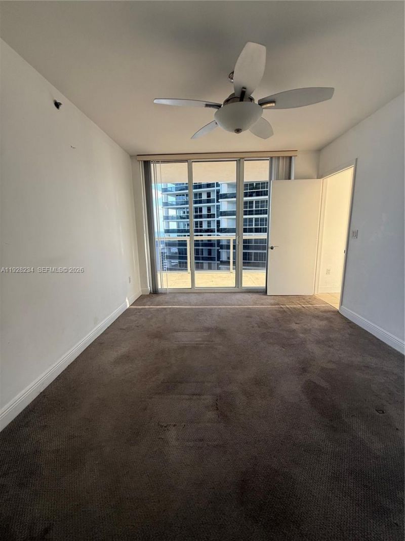 1830 S Ocean Dr, Unit 3006, Hallandale Beach, FL 33009 Photo