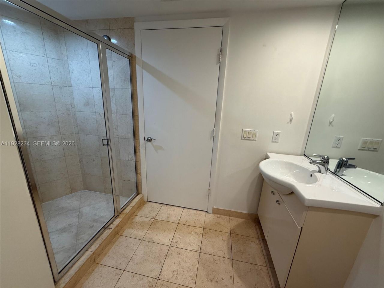 1830 S Ocean Dr, Unit 3006, Hallandale Beach, FL 33009 Photo