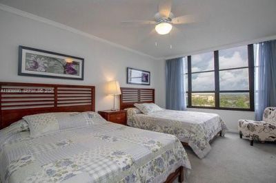 600 Three Islands Blvd, Unit 622, Hallandale Beach, FL 33009 Photo
