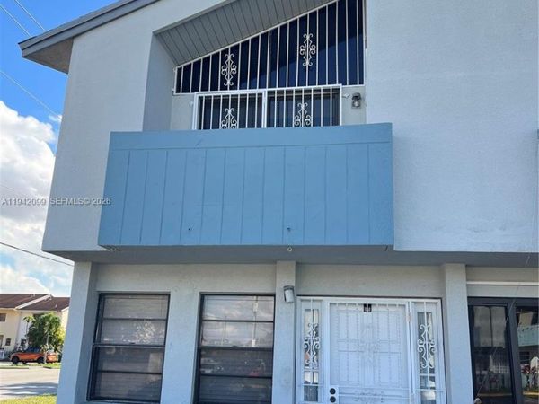 5800 W 18th Ave , Unit 406-4, Hialeah, FL 33012