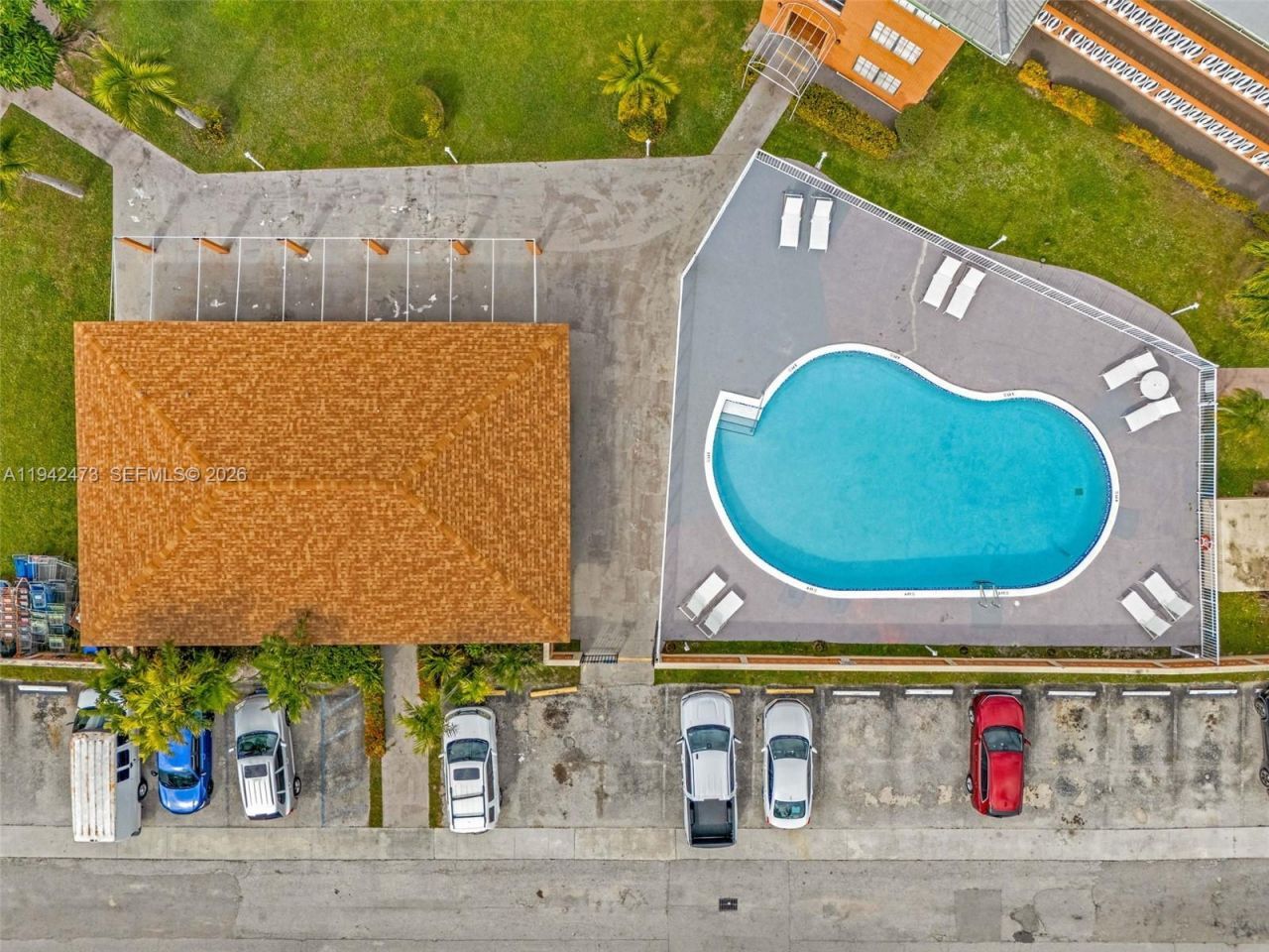 11840 NE 19th Dr, Unit 9, North Miami, FL 33181 Photo