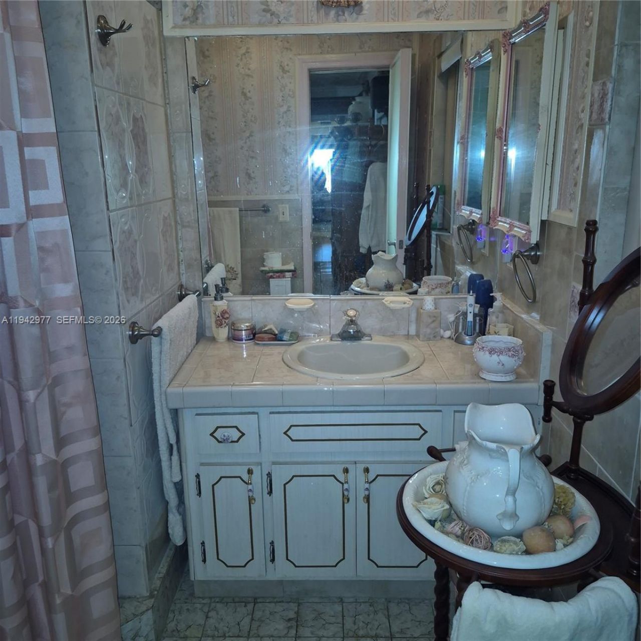 6225 SW 59th St, South Miami, FL 33143 Photo