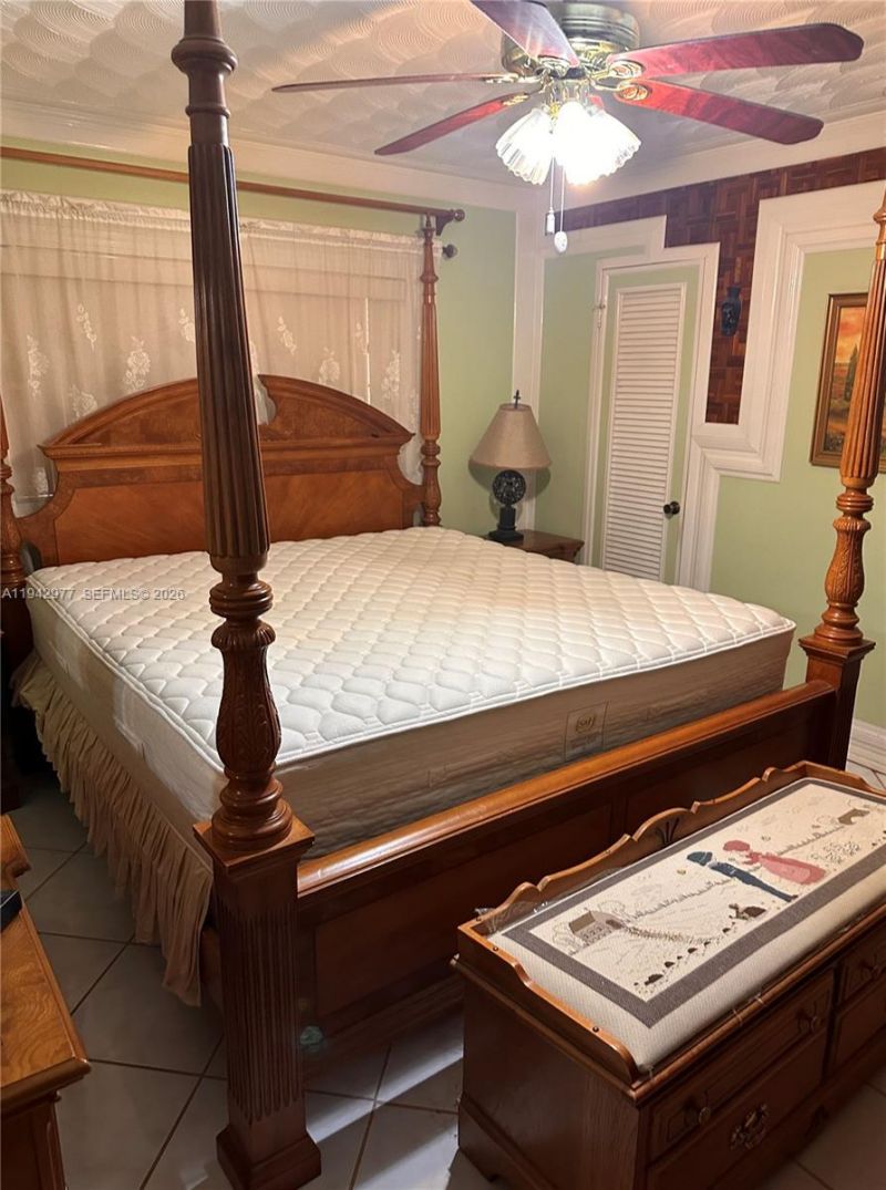 6225 SW 59th St, South Miami, FL 33143 Photo