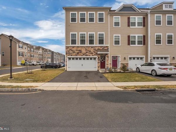 14 VERONA LANE, MOUNT LAUREL, NJ 08054