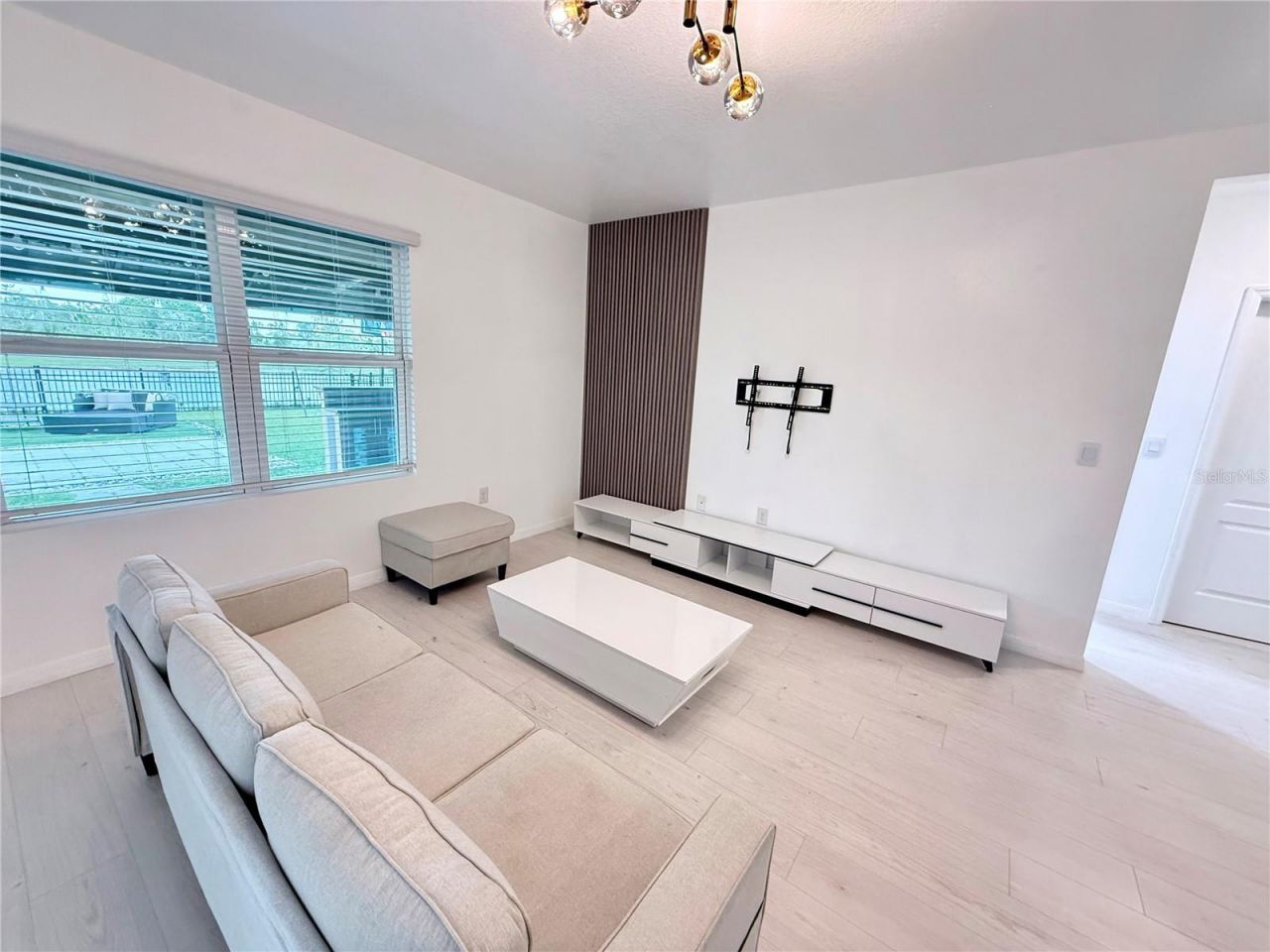 2731 House Finch Road, Harmony, FL 34773 Photo