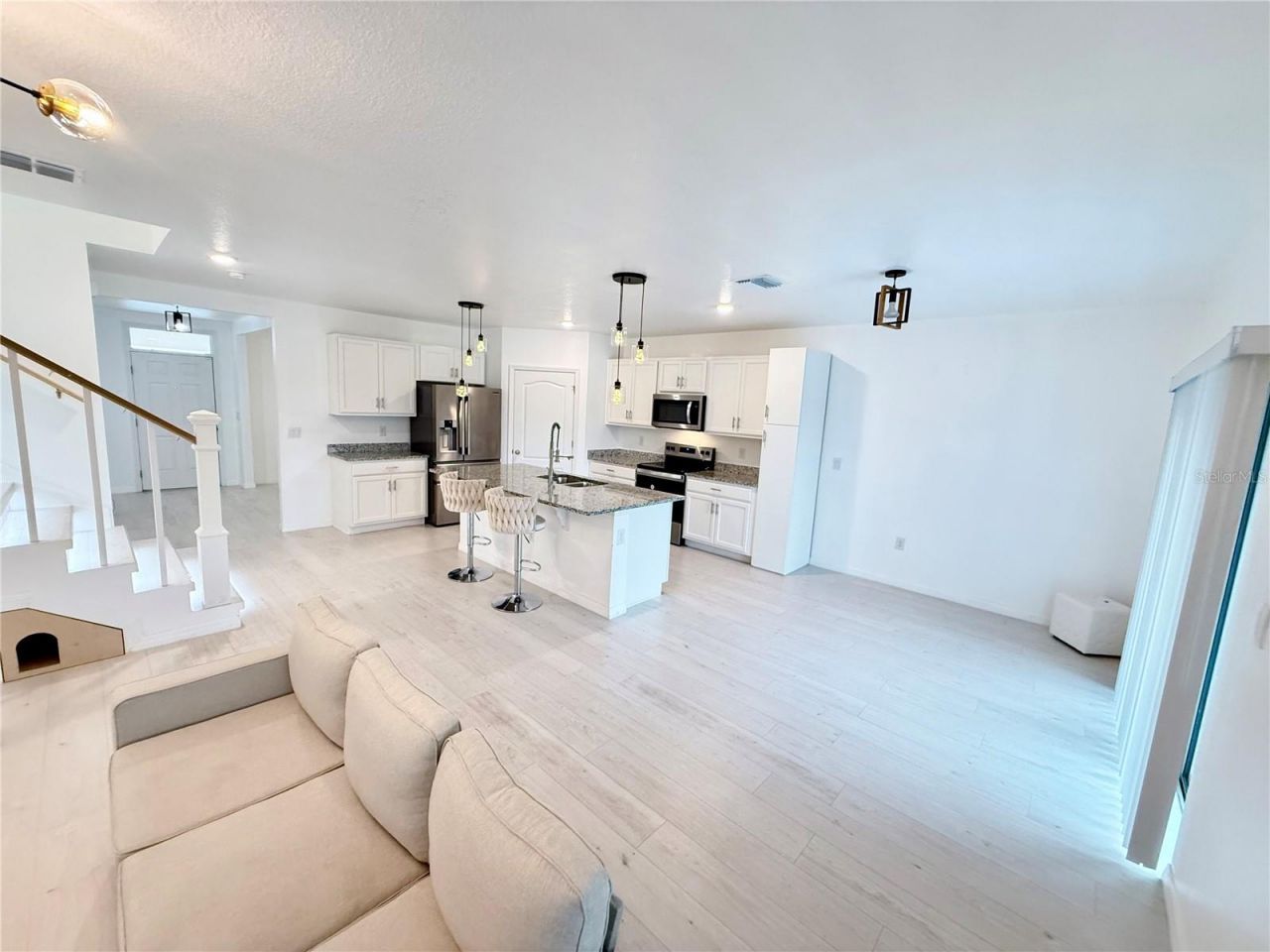 2731 House Finch Road, Harmony, FL 34773 Photo