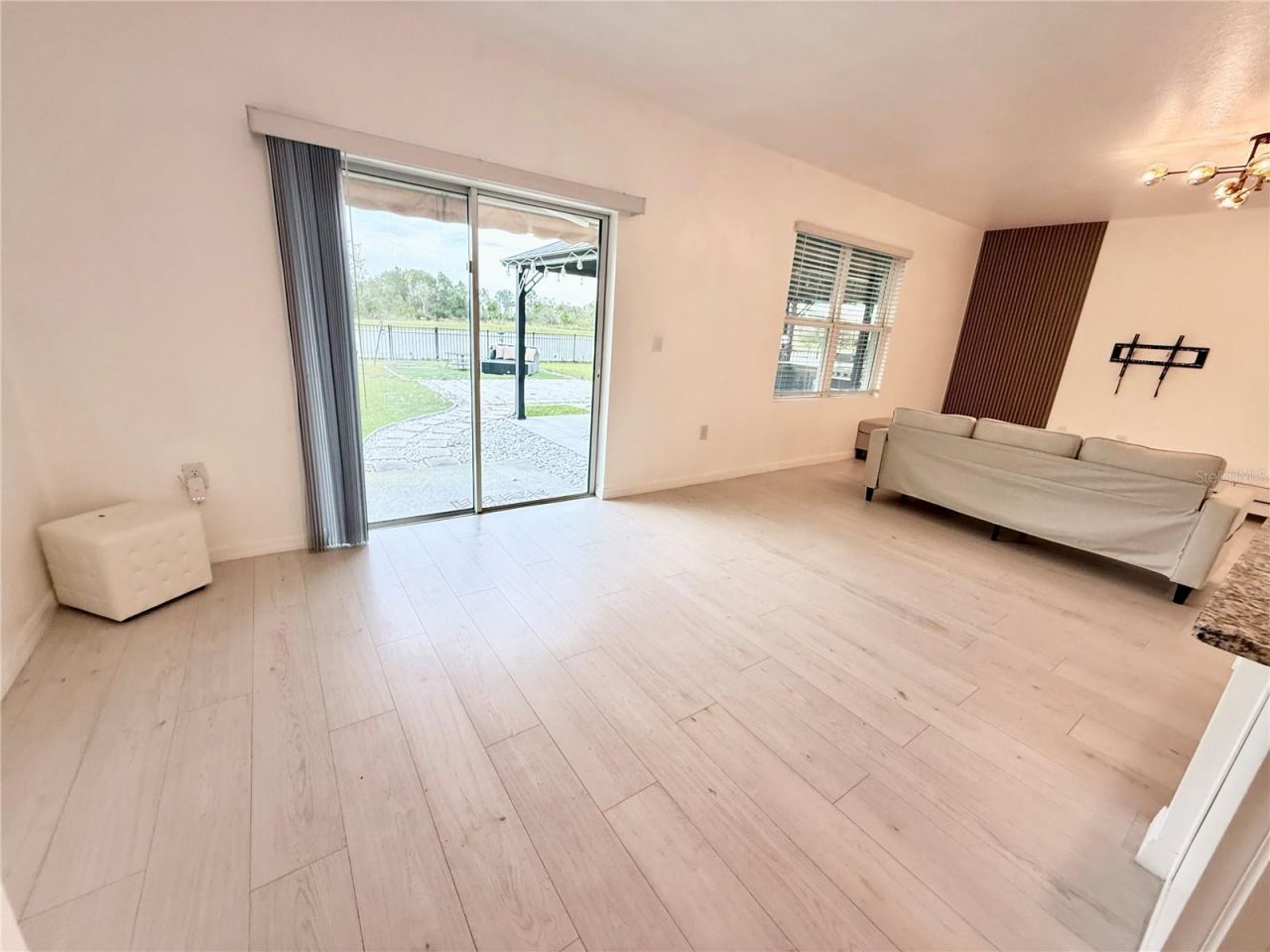 2731 House Finch Road, Harmony, FL 34773 Photo