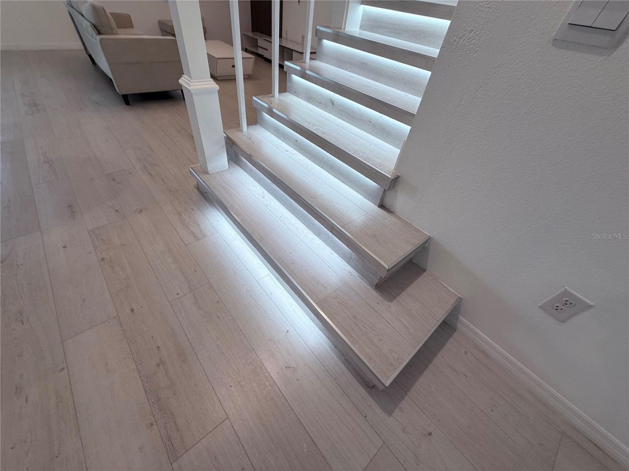 2731 House Finch Road, Harmony, FL 34773 Photo