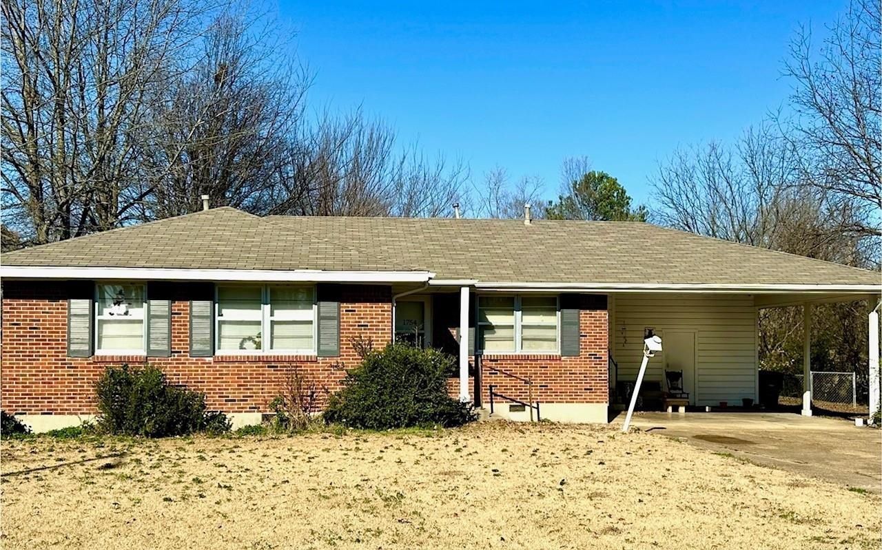 1752 Goodhaven Dr, Memphis, TN 38116 Main Photo